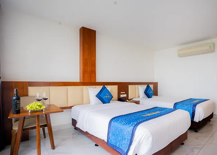 Ha Long Land Hotel